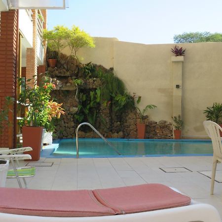 Hotel Palmas Del Sol อะซุนซิออง ภายนอก รูปภาพ