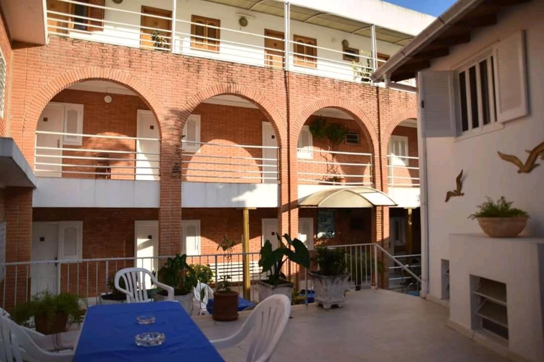 Hotel Palmas Del Sol อะซุนซิออง ภายนอก รูปภาพ