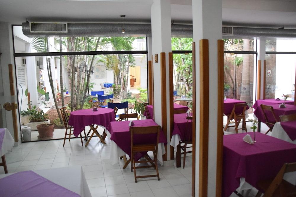 Hotel Palmas Del Sol อะซุนซิออง ภายนอก รูปภาพ