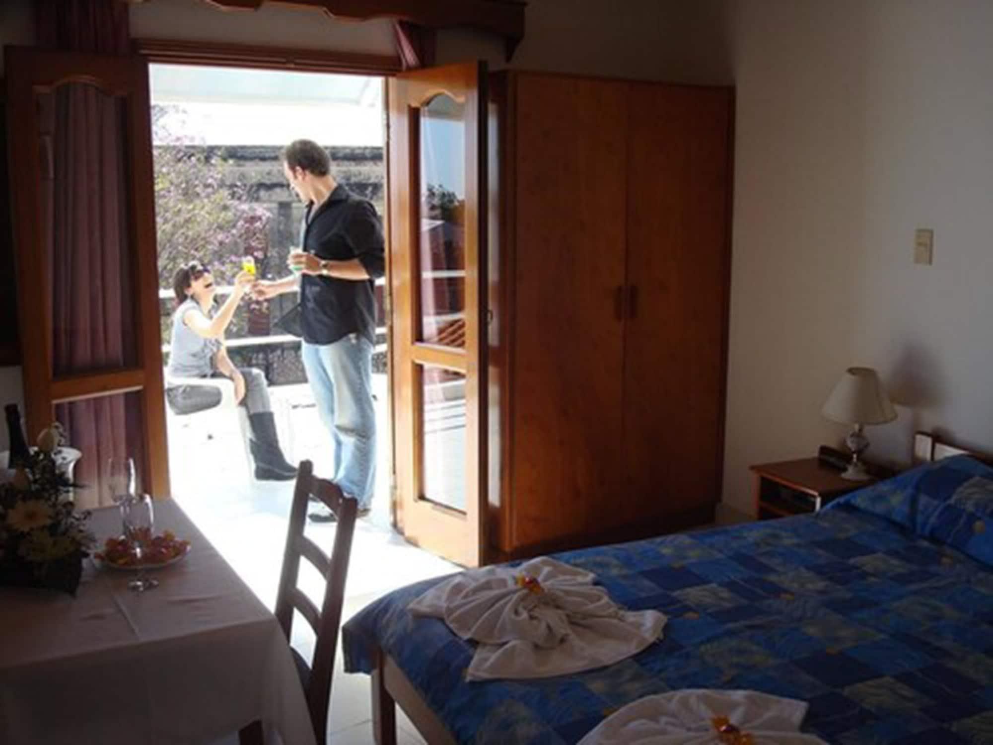 Hotel Palmas Del Sol อะซุนซิออง ภายนอก รูปภาพ
