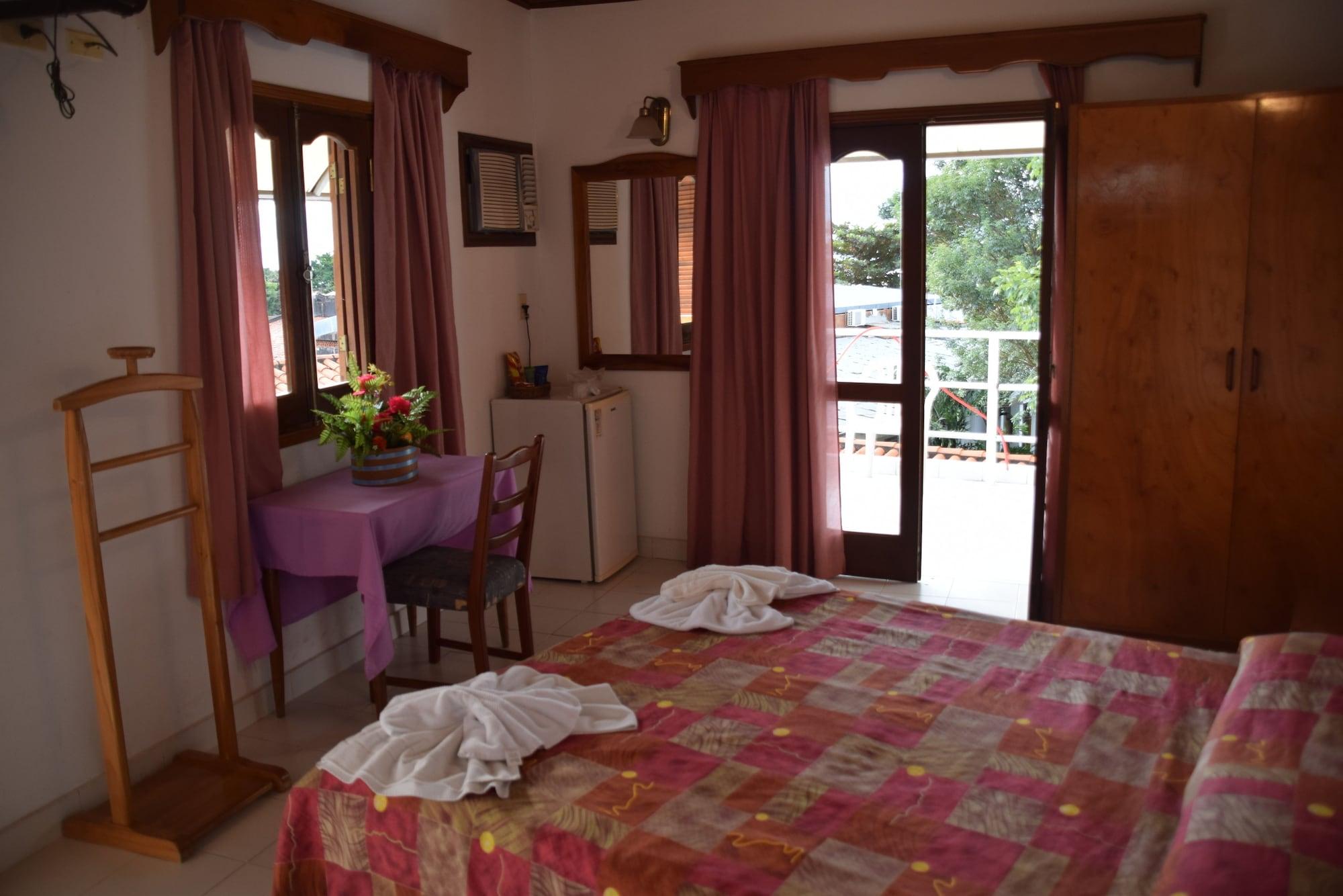 Hotel Palmas Del Sol อะซุนซิออง ภายนอก รูปภาพ