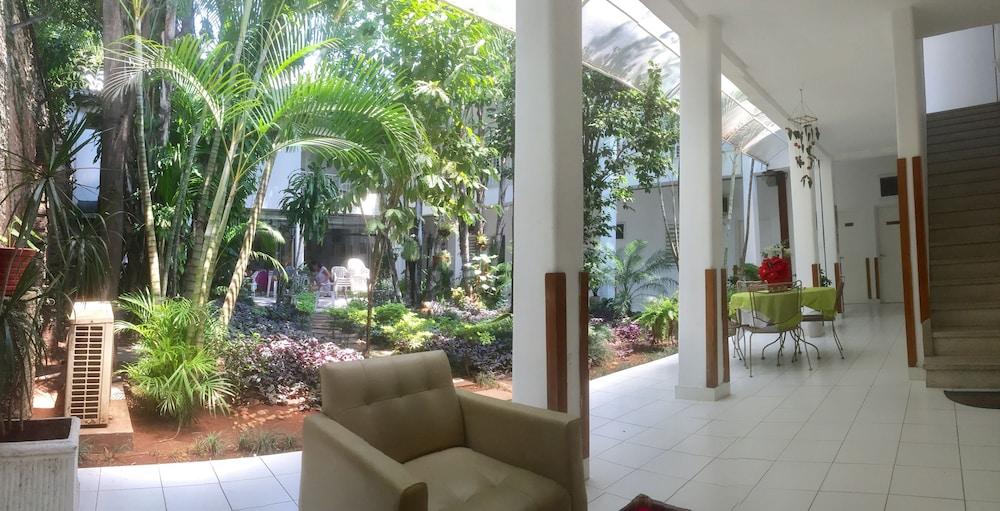 Hotel Palmas Del Sol อะซุนซิออง ภายนอก รูปภาพ
